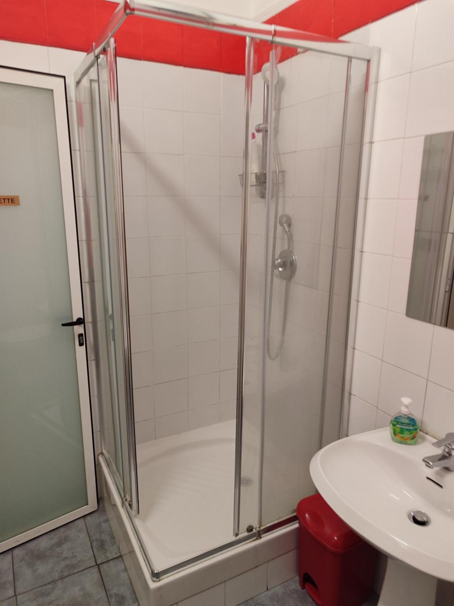 Guesthouse La Briosa Nicole Генуя Экстерьер фото